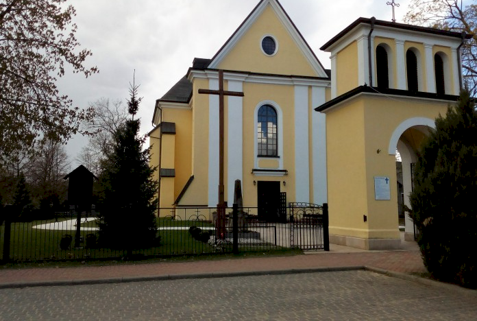 Kościół parafii pw. Niepokalanego Poczęcia Najświętszej Maryi Panny - Zdjęcie nr 1