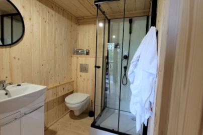 Powiększ obraz: fot.  www.zagrodazablocie.com