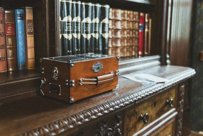 Powiększ obraz: Integra - Wrota czasu